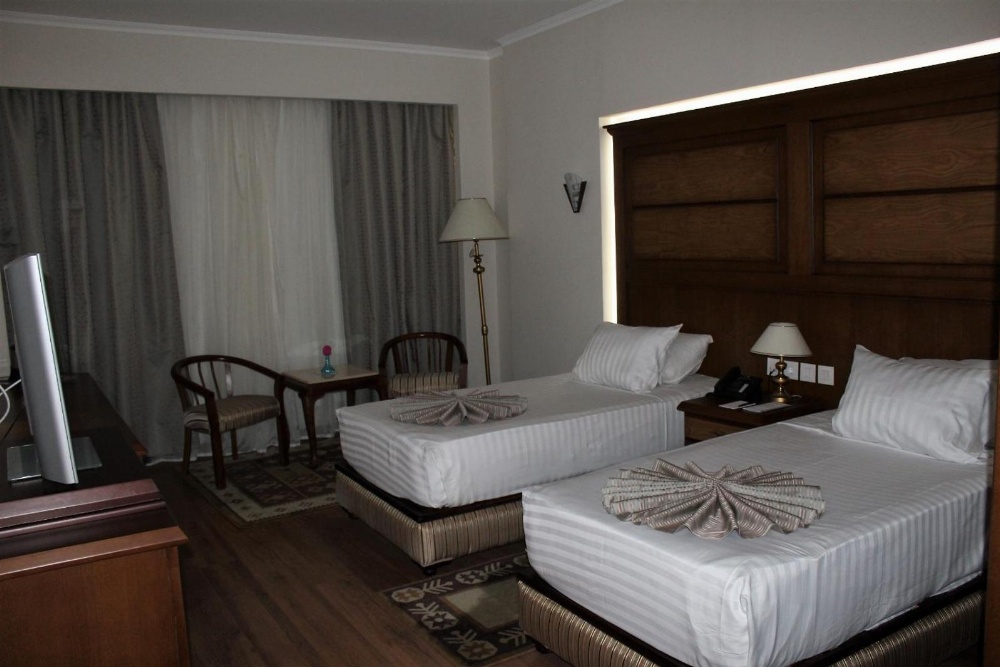 Cleopatra Hotel